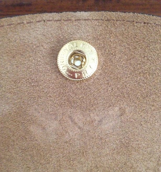 how to tell if longchamp bag is authentic